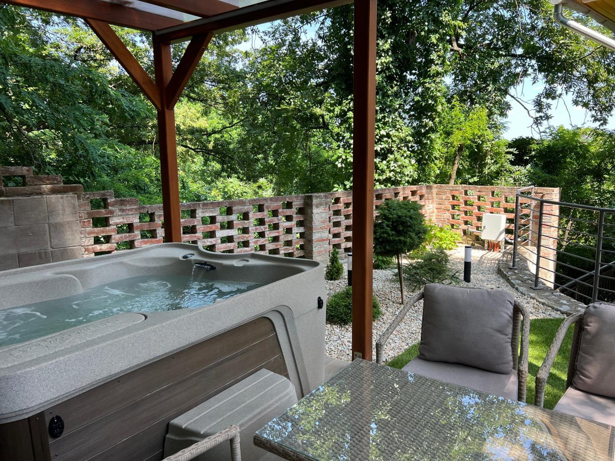 Dom wakacyjny Vip Vendeghaz Miskolctapolca